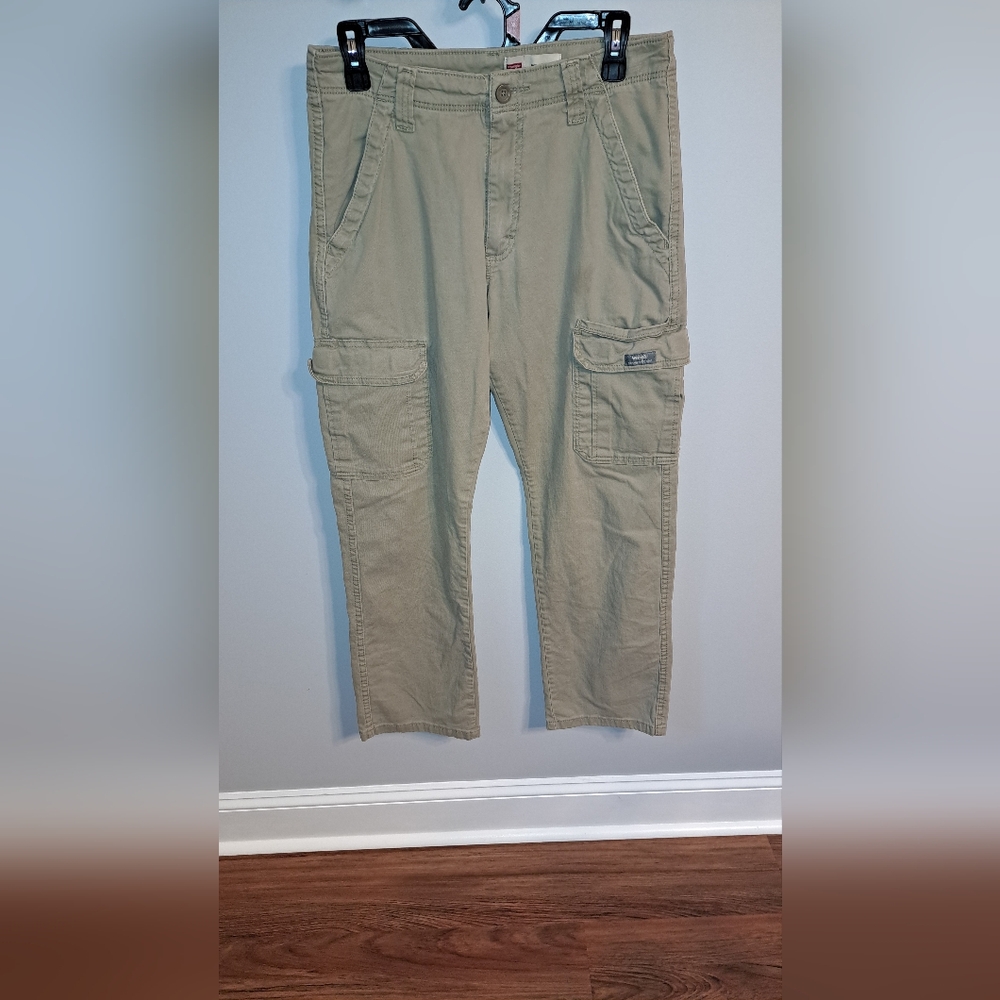 Wrangler Relaxed Fit Cargo pants